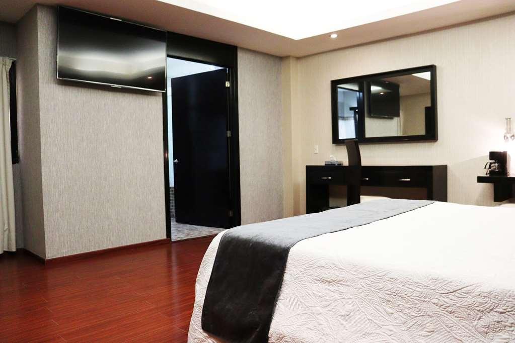 Wyndham Garden Aguascalientes Hotell Rom bilde