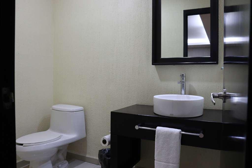 Wyndham Garden Aguascalientes Hotell Rom bilde